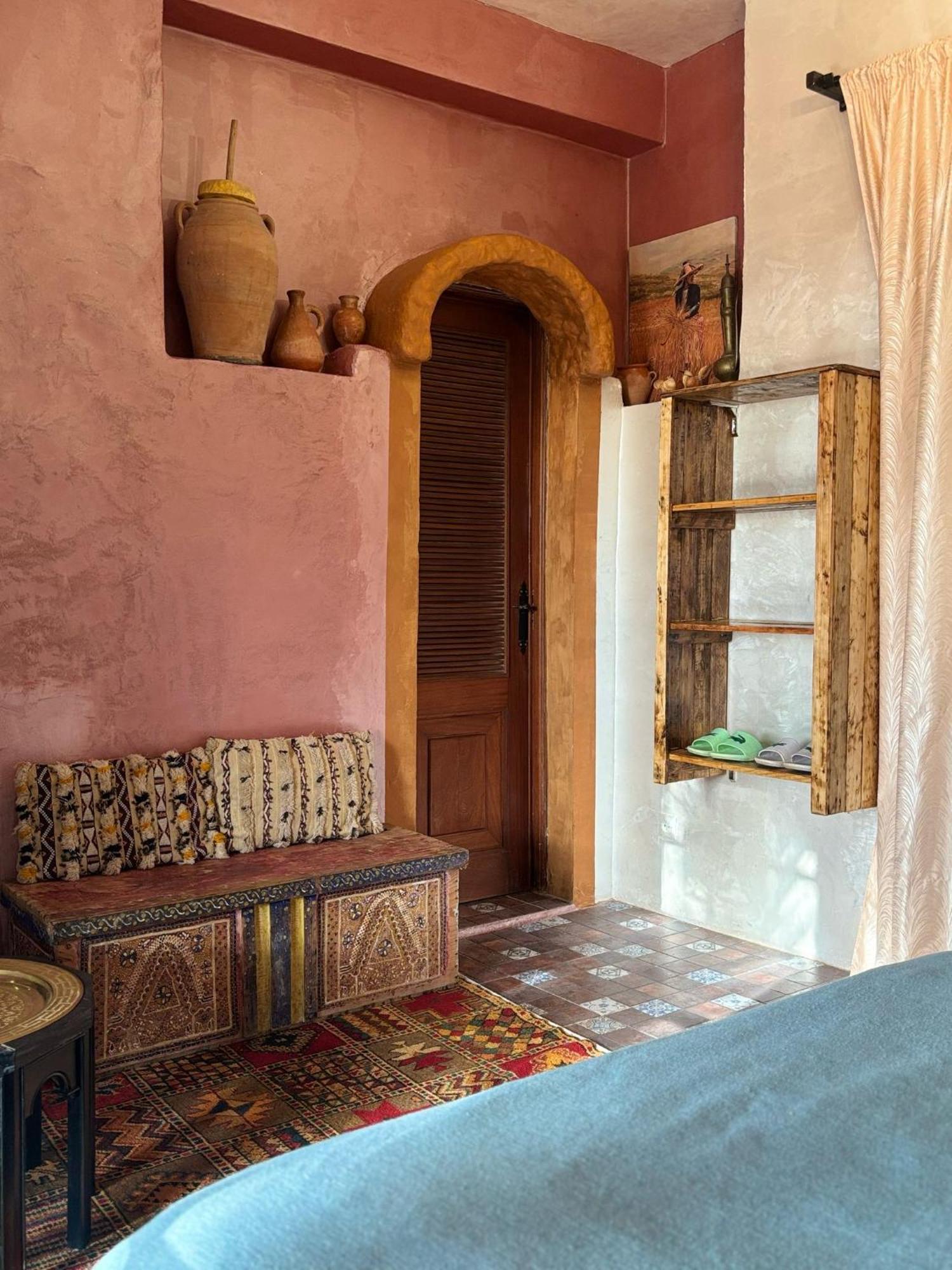 Hajrienne Guest House Tânger Quarto foto